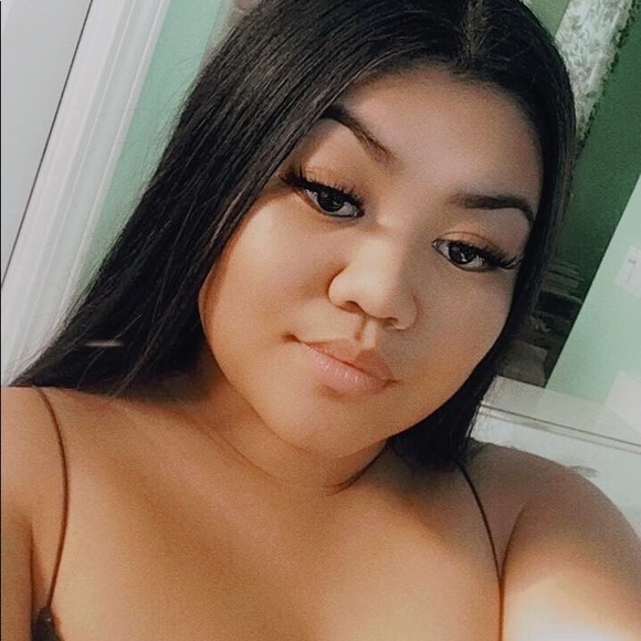 Meet your Posher, Nissi - Picture 1 of 4